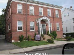 53 Grove St, Windsor Locks, CT 06096