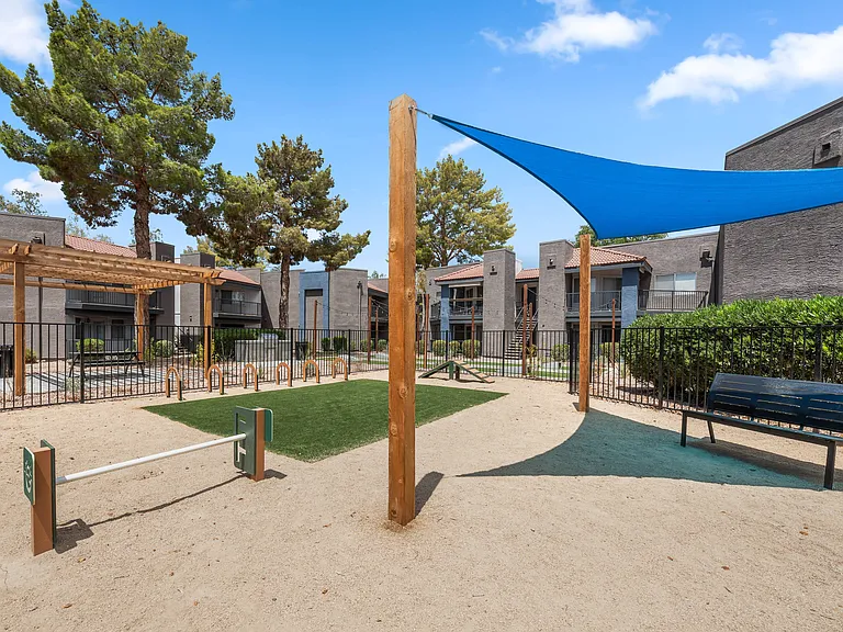 Cantala Apartments — Photo 14