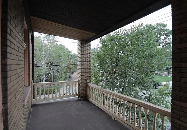 200 Kelly Ave #2 — Photo 1