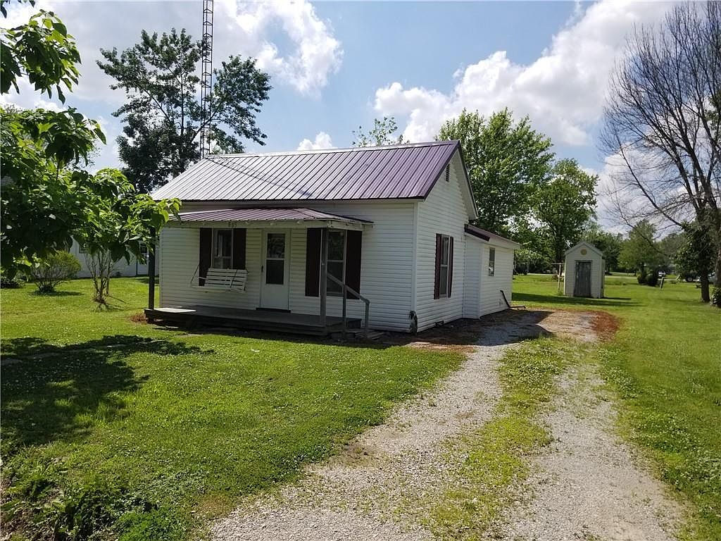 805 Ash St, Edgewood, IL 62426 Zillow