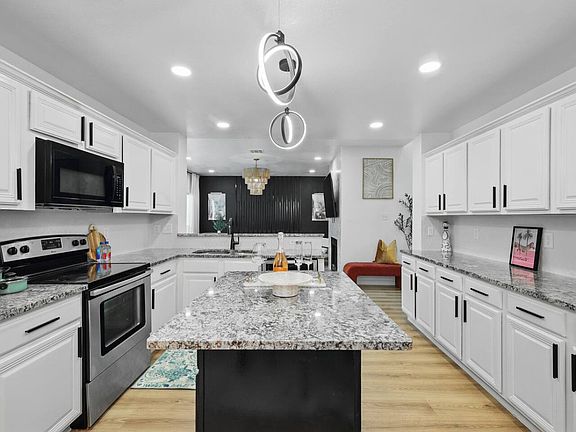 4th image of 4685 Parnell Ln