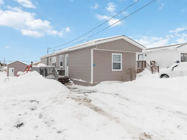10 Michael Ave, Mount Uniacke, NS B0N 1Z0