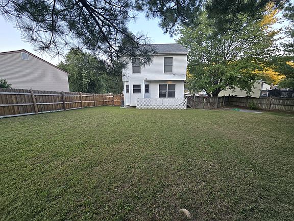 3rd image of 8109 Escalon Ave