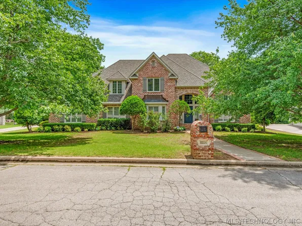 2224 Deerfield Pl, Bartlesville, OK 74006