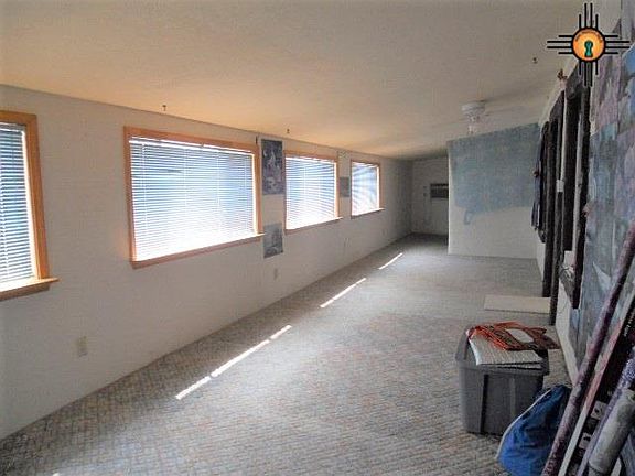 4th image of 600-602 E 9th Ave