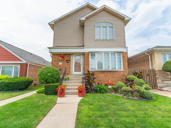 5526 S Monitor Ave, Chicago, IL 60638