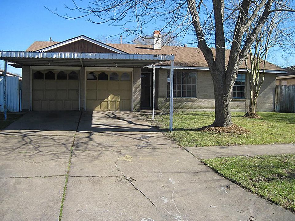 1st image of 803 Yorkshire Ave