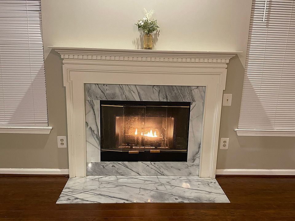 Not just for show...you actually feel heat!!