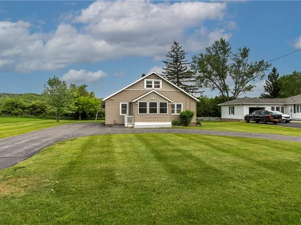 3556 Seneca Tpke, Canastota, NY 13032