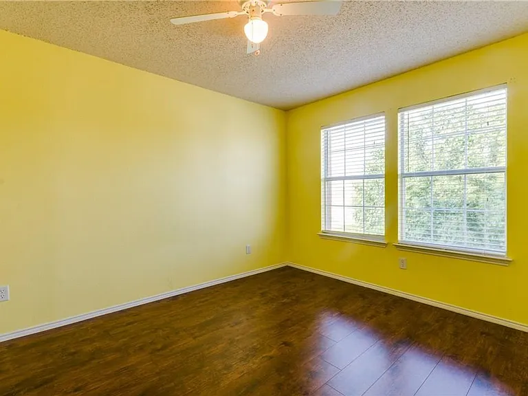 413 Ashland Dr — Photo 17
