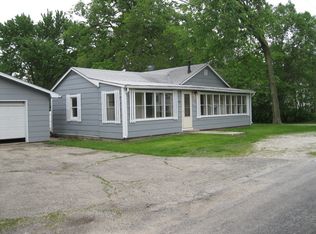 208 Elm St, Millington, IL 60537