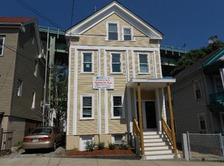 48 Chestnut St #1, Chelsea, MA 02150