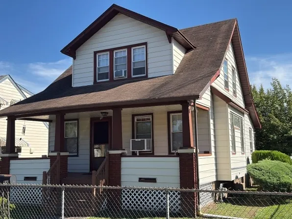 56 Norwood St, Haledon Boro, NJ 07508