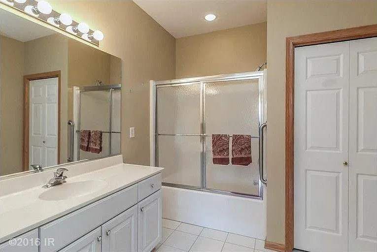 2 bed, 1475 sqft, $1,900 — Photo 3