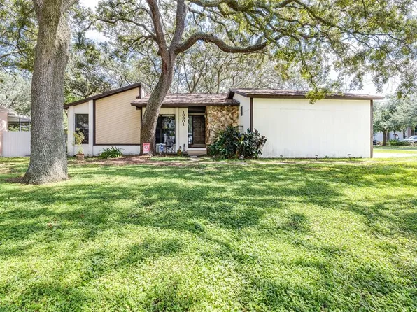 10901 Marjory Ave, Tampa, FL 33612
