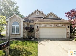 52 Brighton Ct, Monroe Township, NJ 08831