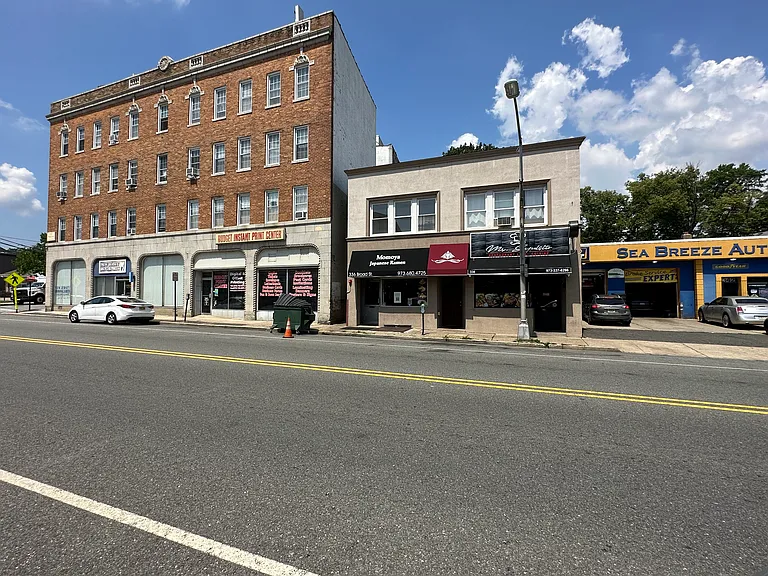 336 Broad St — Photo 2
