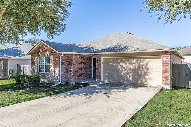 3 bed, 2.0 bath, 1531 sqft, $1,650 — Photo 2