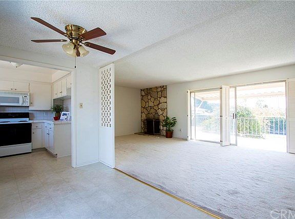 5th image of 22911 Nadine Cir Unit B