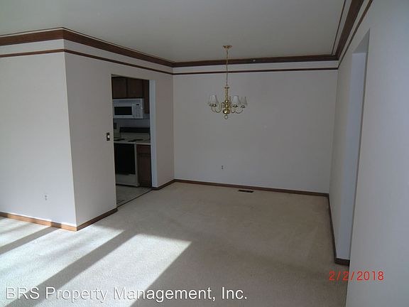 3rd image of 14891 Carver Ct