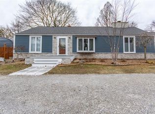 39375 Palmer Rd, Westland, MI 48186