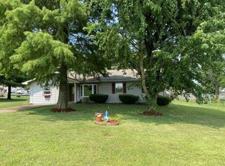 106 Maple St, Huntingburg, IN 47542
