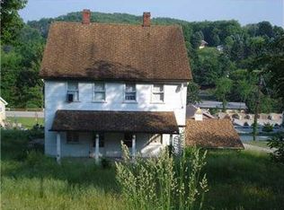 341 Mineral St, North Huntingdon, PA 15642