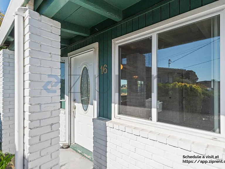 16 Tasco Ct — Photo 4