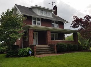 3904 Kent Rd, Stow, OH 44224