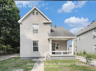 321 Michigan Pl NE, Grand Rapids, MI 49503
