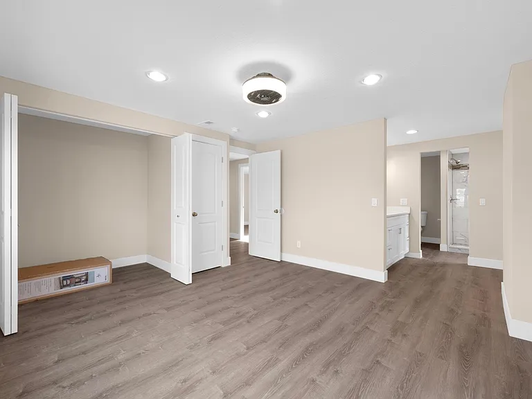 3383 Paris Blvd — Photo 27