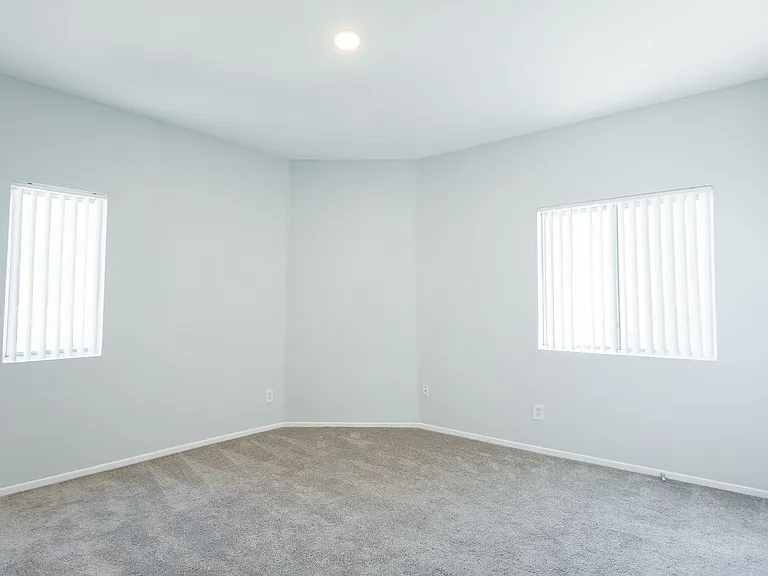 14900 Moorpark Street — Photo 52