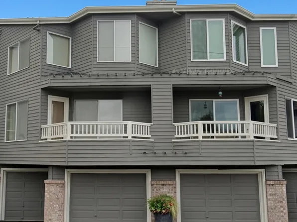 610 Daley Street #B, Edmonds, WA 98020