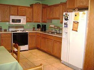 1st image of 1124 Buttonwood St