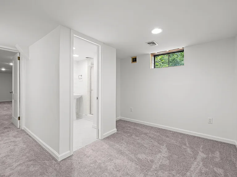3026 Devonshire Dr — Photo 26