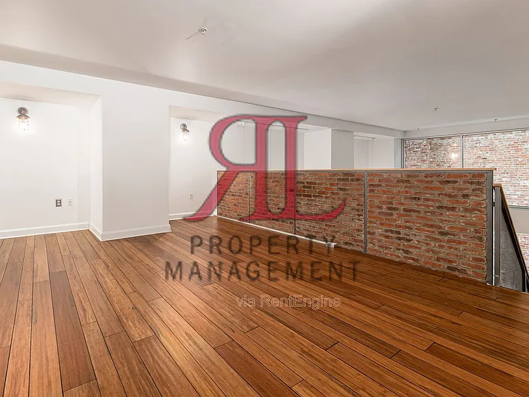 106 N High St #101 — Photo 17