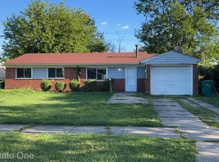 34121 McBride St, Romulus, MI 48174