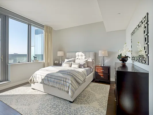 Sold by The Marketing Directors (Arias) | media 5