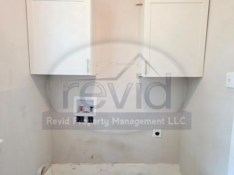 99 Perkins Ext — Photo 42