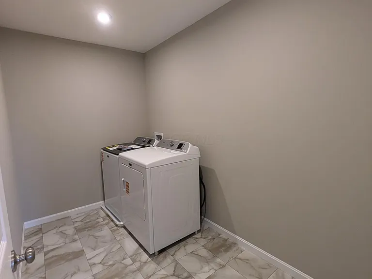 9013 Hawk Hill Way — Photo 26
