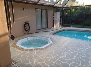 14060 Greentree Dr, Wellington, FL 33414