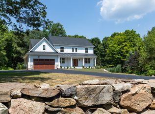 259 Farmingville Rd, Ridgefield, CT 06877