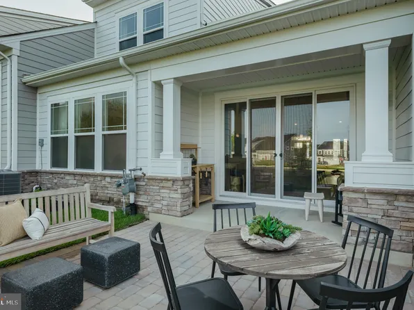 10657 Grand Teton Pl, White Plains, MD 20695