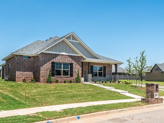 3rd image of 16925 Madrid Cir