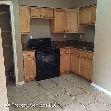 2nd image of 2516 Edgar Dr APT C