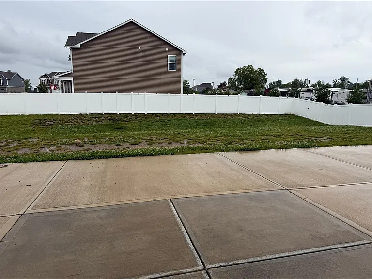 Exterior fenced in
