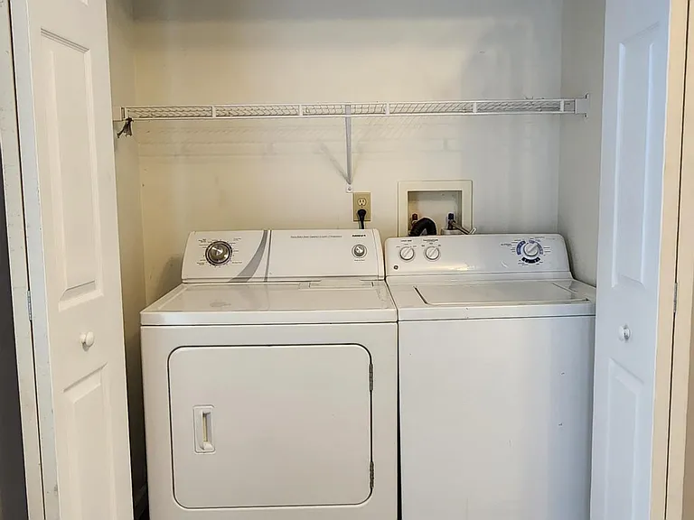 494 Ridge Ave — Photo 21