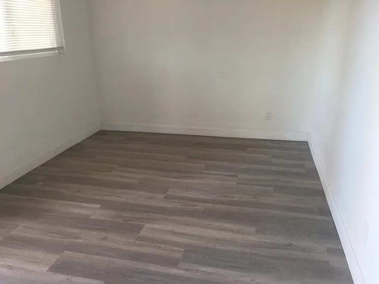 24430 S Cooper Rd — Photo 2
