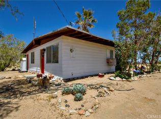 59460 Applegate Way, Landers, CA 92285