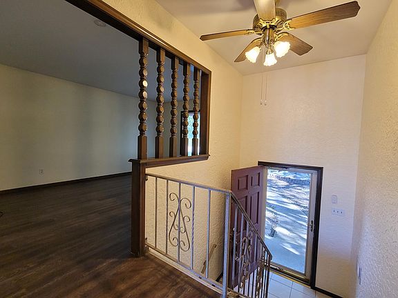 5th image of 1110 NE 1st Ter